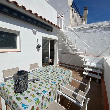 Amazing 2 Bedroom Apartment With Big Sun Terrace Sitges Centre Beach מראה חיצוני תמונה