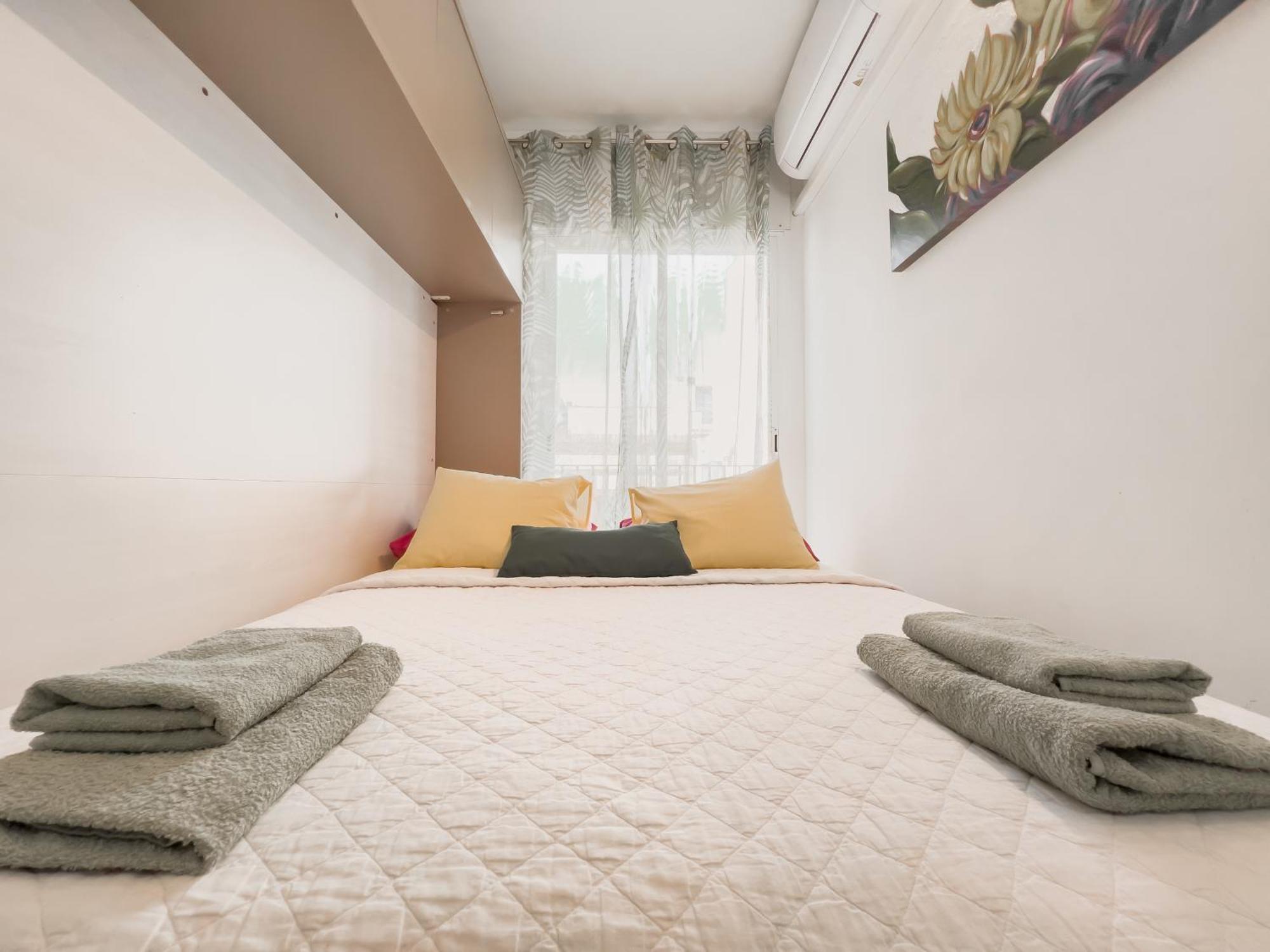 Amazing 2 Bedroom Apartment With Big Sun Terrace Sitges Centre Beach מראה חיצוני תמונה