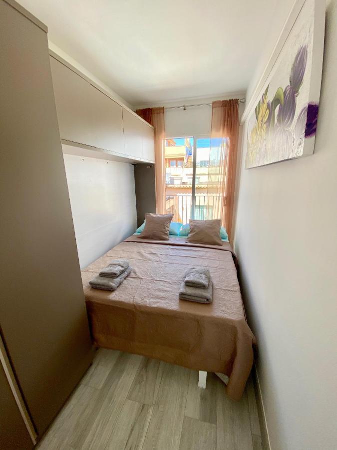 Amazing 2 Bedroom Apartment With Big Sun Terrace Sitges Centre Beach מראה חיצוני תמונה