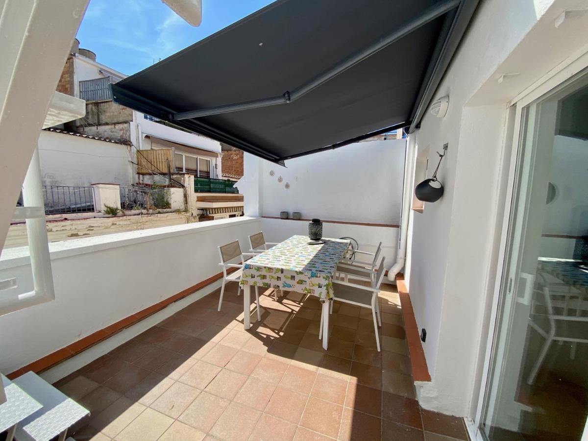 Amazing 2 Bedroom Apartment With Big Sun Terrace Sitges Centre Beach מראה חיצוני תמונה